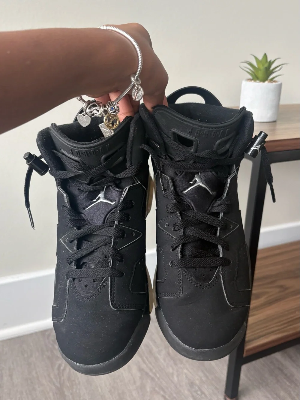 Jordan Retro Chrome